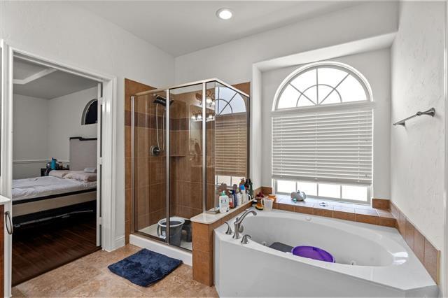 Building Photo - 3524 Hutch Dr