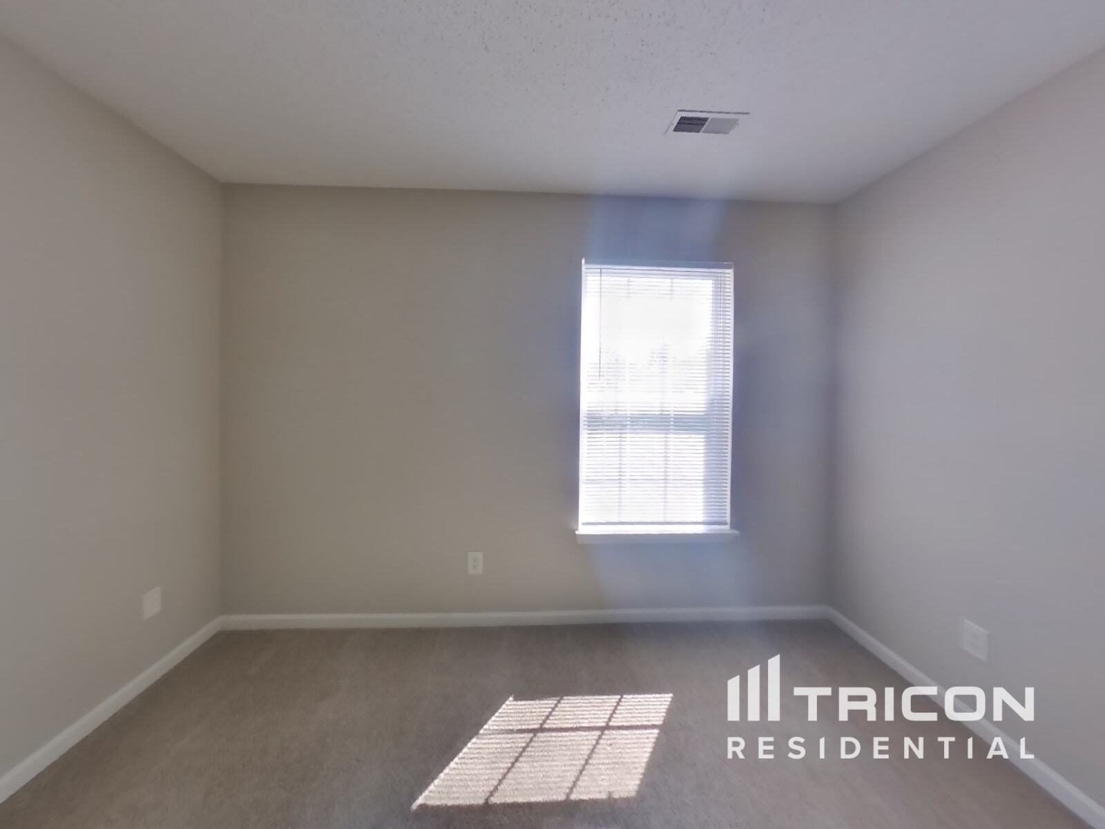 Building Photo - 7237 Kimble Dr