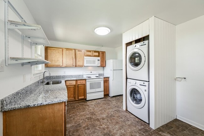 Building Photo - 9507 Stockbridge Dr