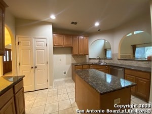Building Photo - 8451 Magdalena Run