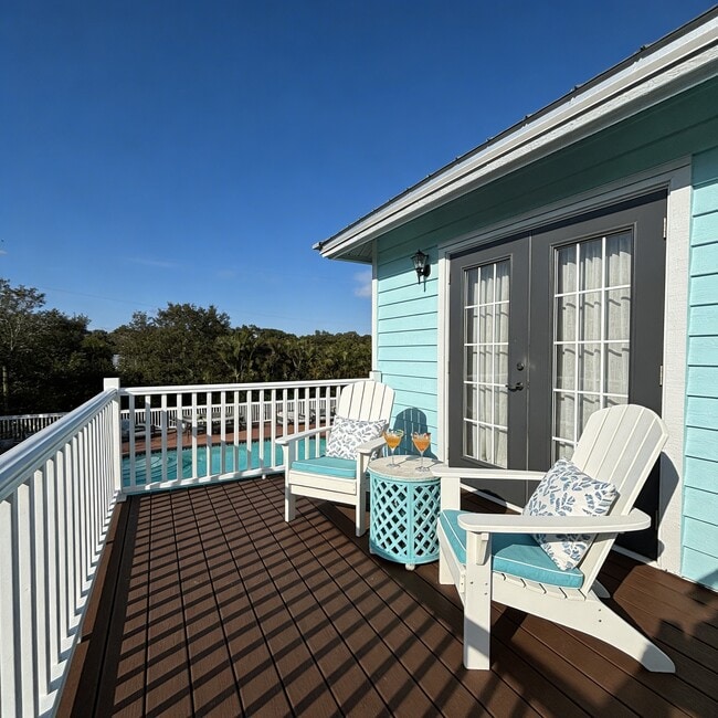 Building Photo - 8102 17th Ave W