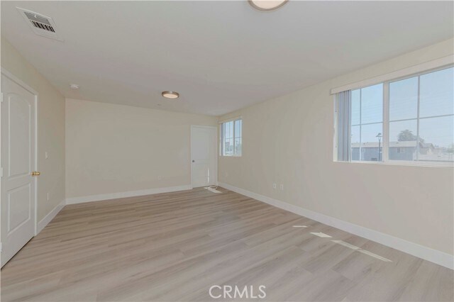 Building Photo - 8711 McKinley Pl