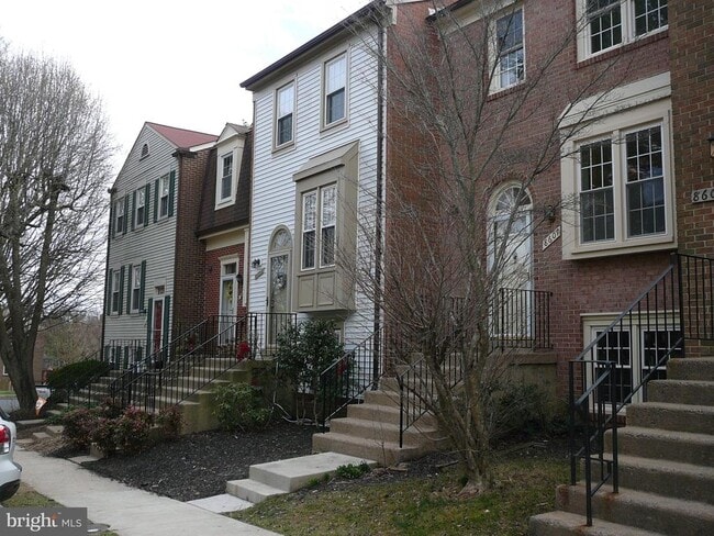 Building Photo - 8607 Dellway Ln