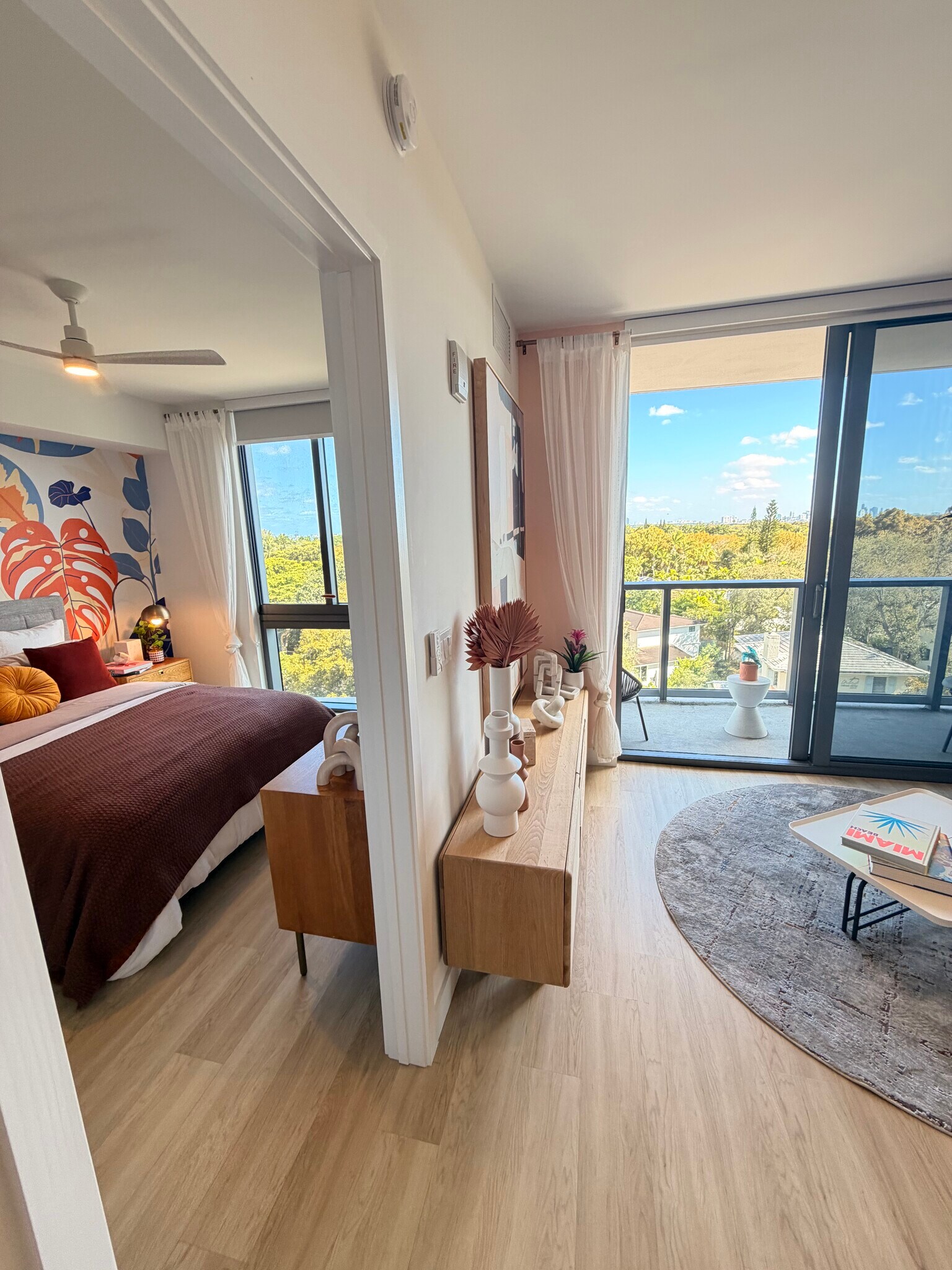 Building Photo - 342 NE 35th St