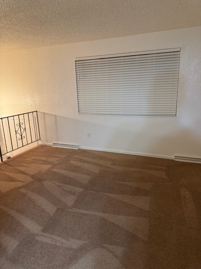 Building Photo - 16828 E 7th Pl