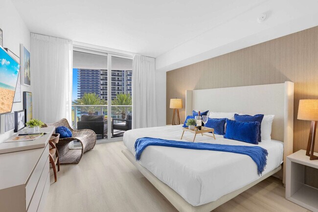 Building Photo - 4111 S Ocean Dr