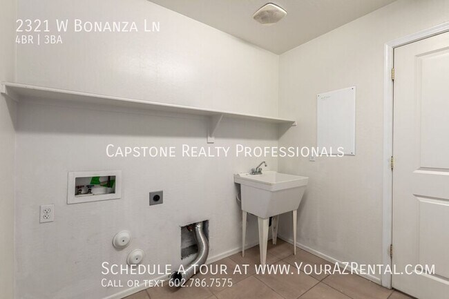 Building Photo - 2321 W Bonanza Ln