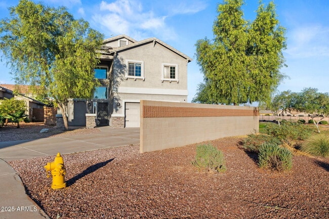 Building Photo - 12672 W Osborn Rd