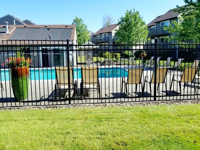 Park West Apartments Corvallis, OR Apartment Finder