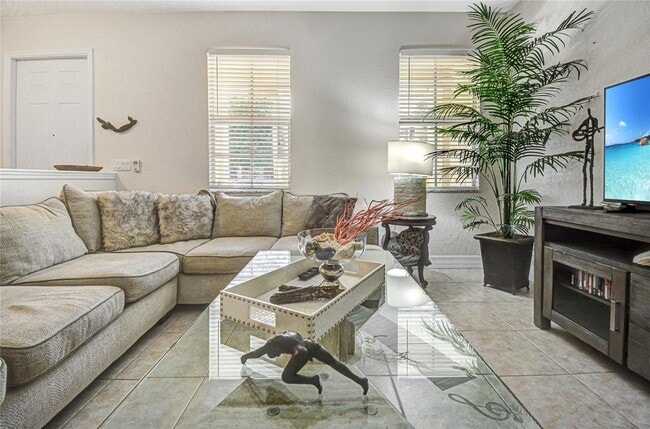 Building Photo - 1061 NW 18th Ave