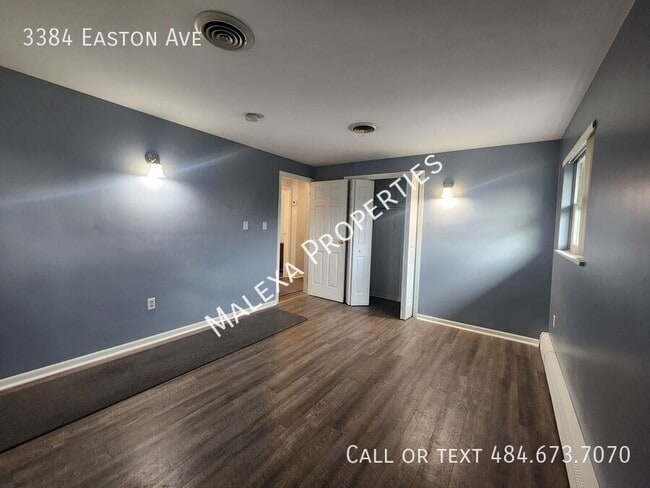 Building Photo - 3384 Easton Ave