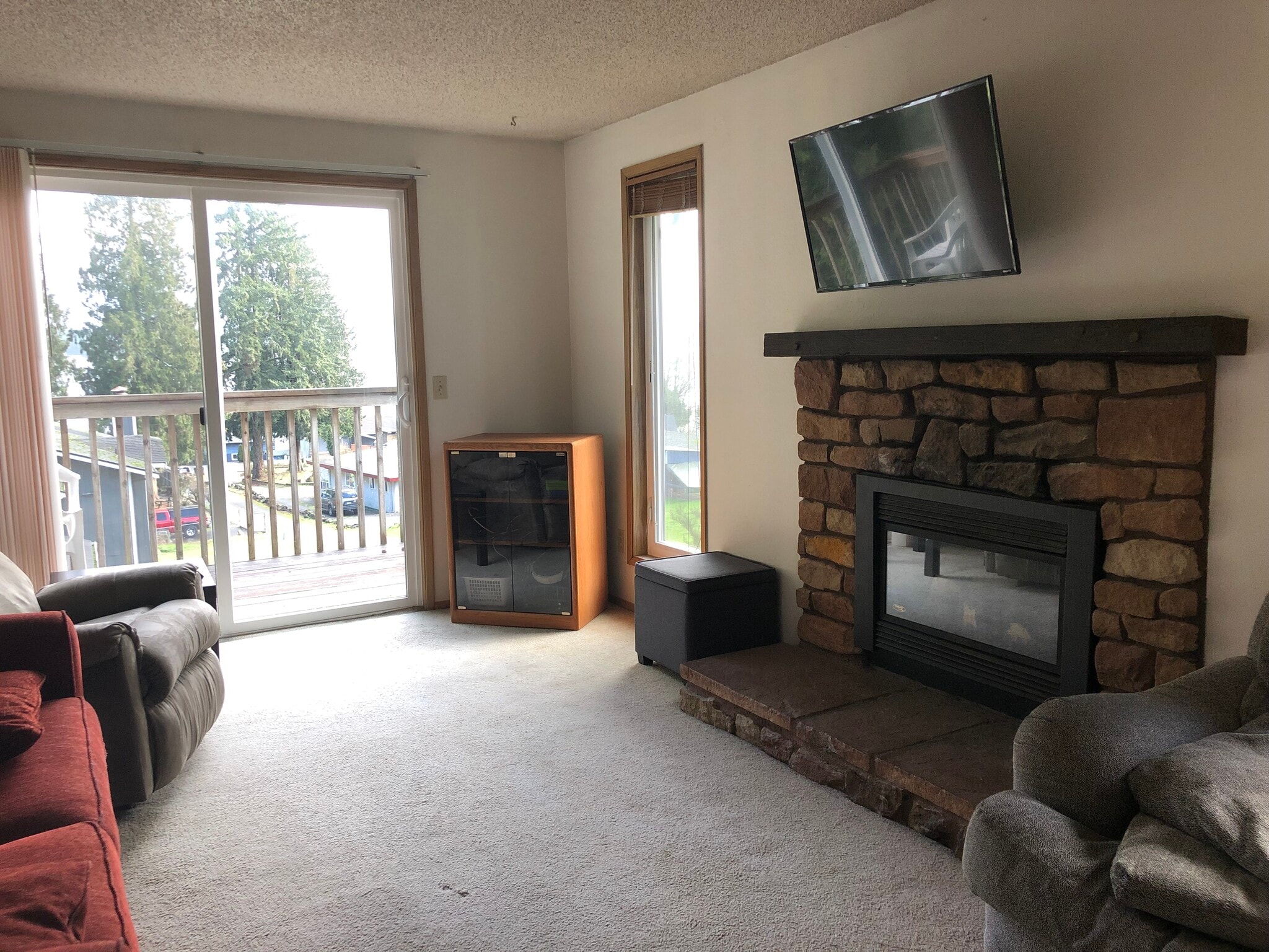 Note carpet being replaced with new waterproof planking! - 7163 Chico Way NW