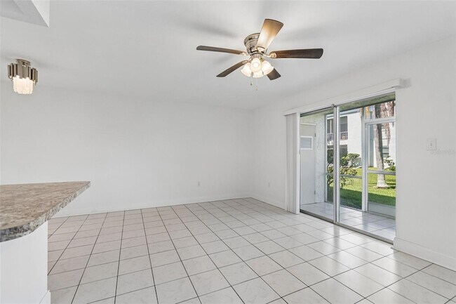 Building Photo - 237 S McMullen Booth Rd