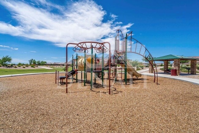 Building Photo - 2862 E Bagdad Rd