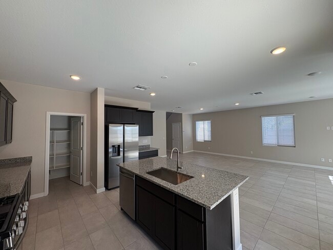 Building Photo - 3354 S 180th Ln