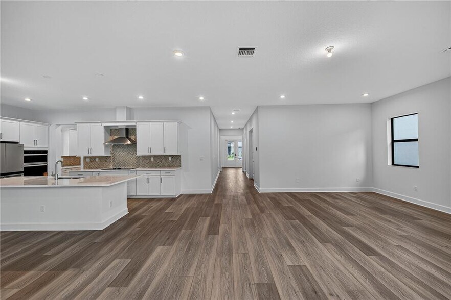 Building Photo - 2722 NW 87th Ter