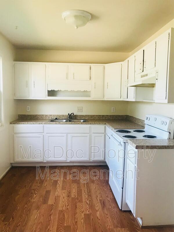 Building Photo - 813 Sledgehammer Dr