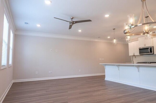 Building Photo - 3359 Verdi Ln