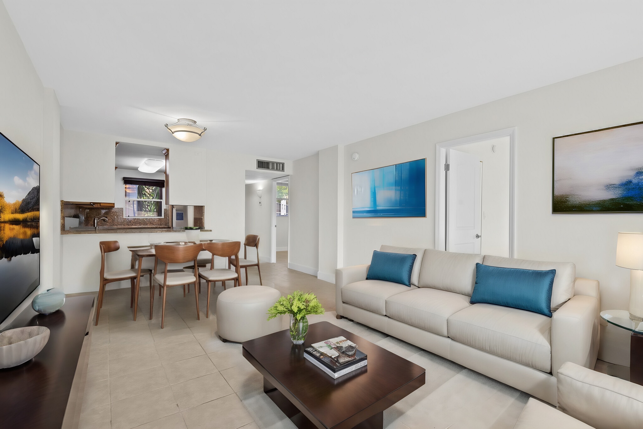 **VIRTUAL STAGING** - 111 Royal Park Dr