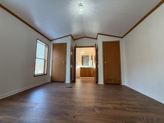 Building Photo - 321 Cord St