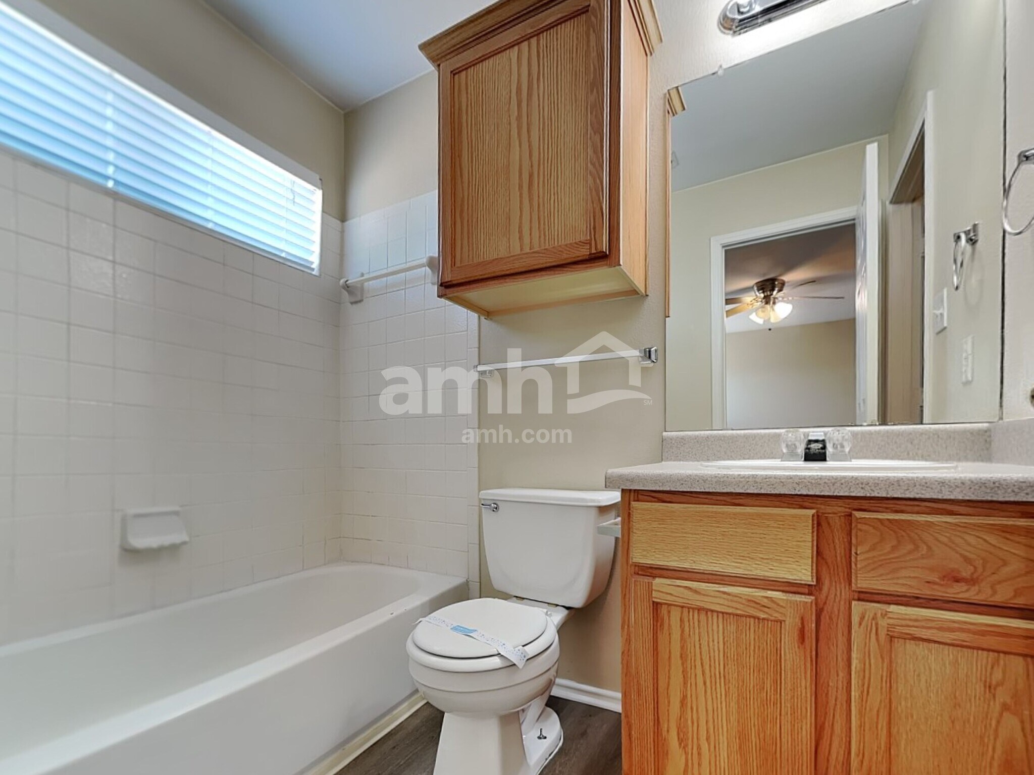 Building Photo - 2844 Deerfern Ln