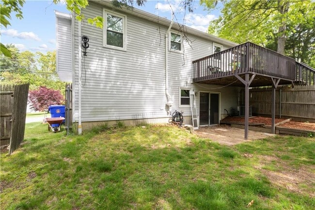 Building Photo - 32 Lawnacre Dr