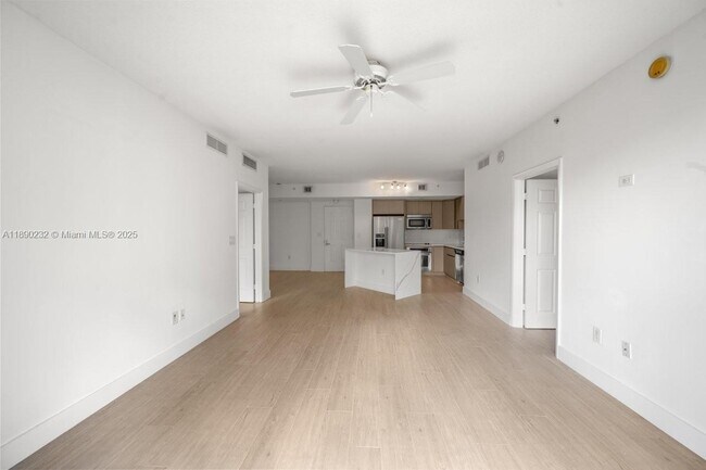 Building Photo - 510 NW 84th Ave