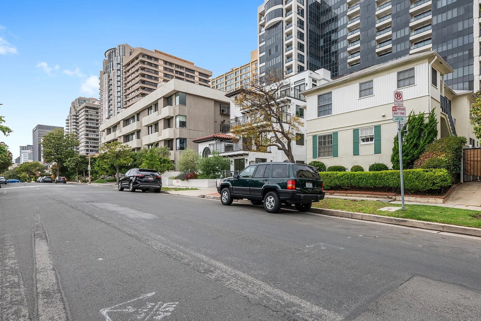 Building Photo - 10723 Ashton Ave