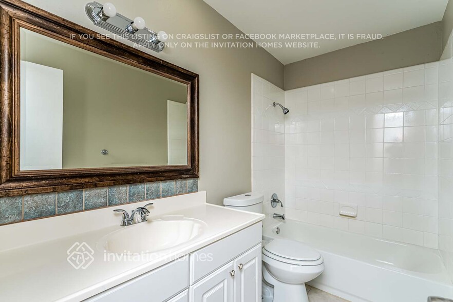 Building Photo - 4833 Graham Ct