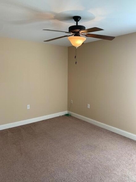 Building Photo - 1615 Manchester Trail NE