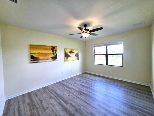 Building Photo - 6580 Canterbridge Dr