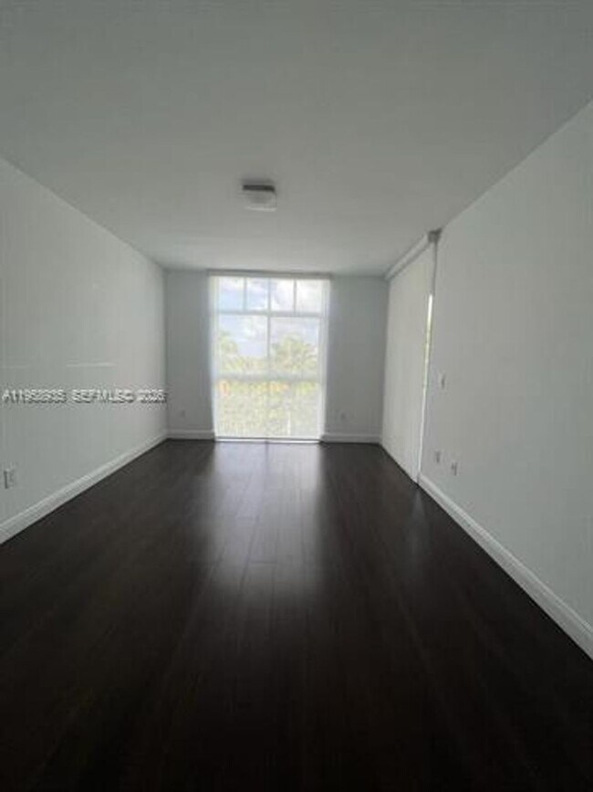 Building Photo - 9725 NW 52nd St