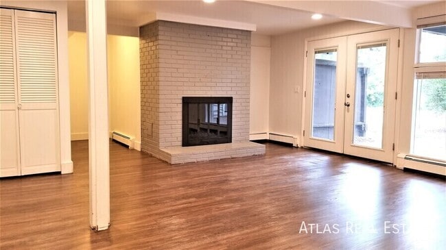 Building Photo - 1568 Youngfield St