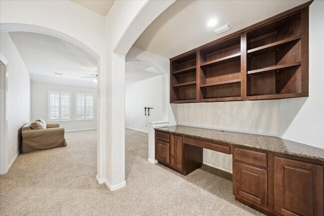 Building Photo - 9914 Slover Creek Ln