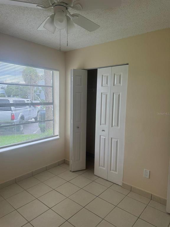 Building Photo - 3863 Atrium Dr