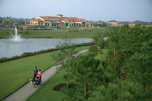 Building Photo - 13003 Hydeland Dr