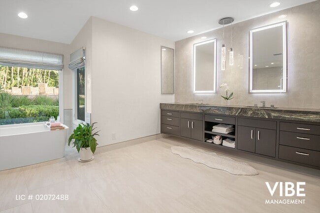 Building Photo - Rare Grand Estate in North Ranch — Resort Living at Its Finest