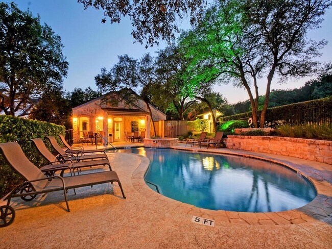 Building Photo - 1701 Spyglass Dr