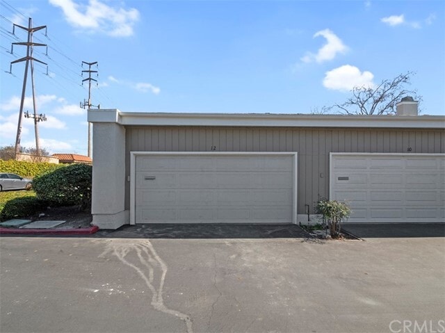 Building Photo - 12 Butterfield