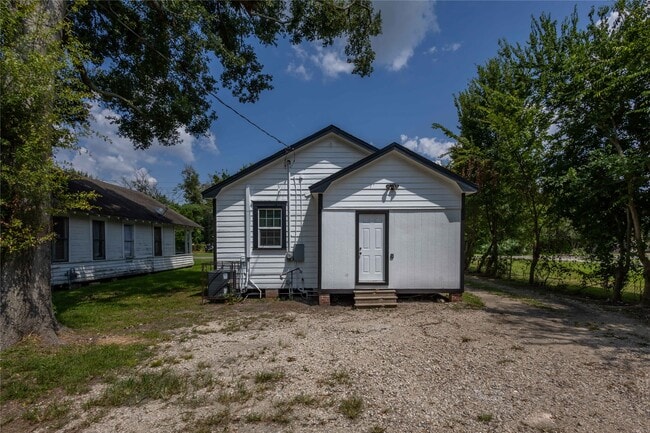 Building Photo - 4150 Brandon Ave