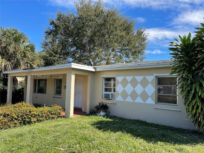 Building Photo - 16321 NW 18th Pl