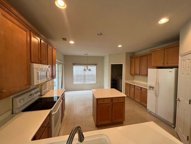 Building Photo - 3 Bedroom 2.5 Bath House in Grand Oaks Plantation - West Ashley