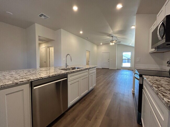 Building Photo - 7216 8th St