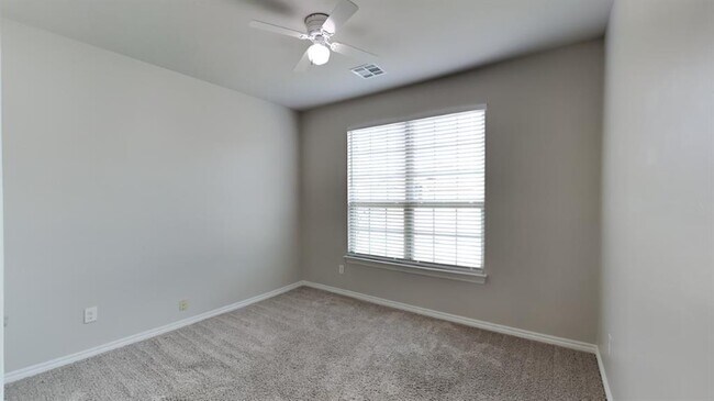 Building Photo - 14813 Turner Fls Rd