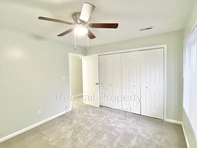 Building Photo - 161 Haverford Ct