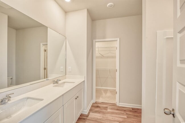 Building Photo - 736 Sturdy Root Pl