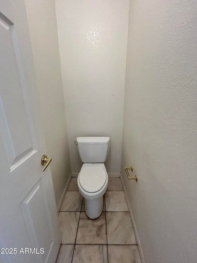 Building Photo - 1233 N Pebble Beach Dr