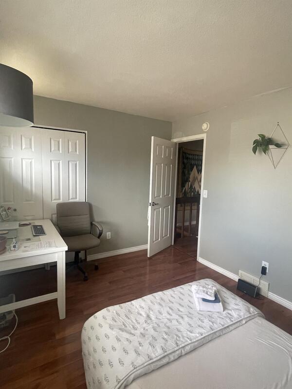 Building Photo - 4255 Westshore Way