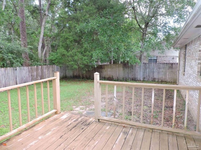 Building Photo - 7694 Old Hickory Dr