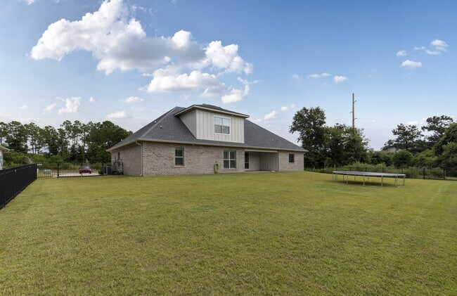 Building Photo - 3779 Stafford Blvd